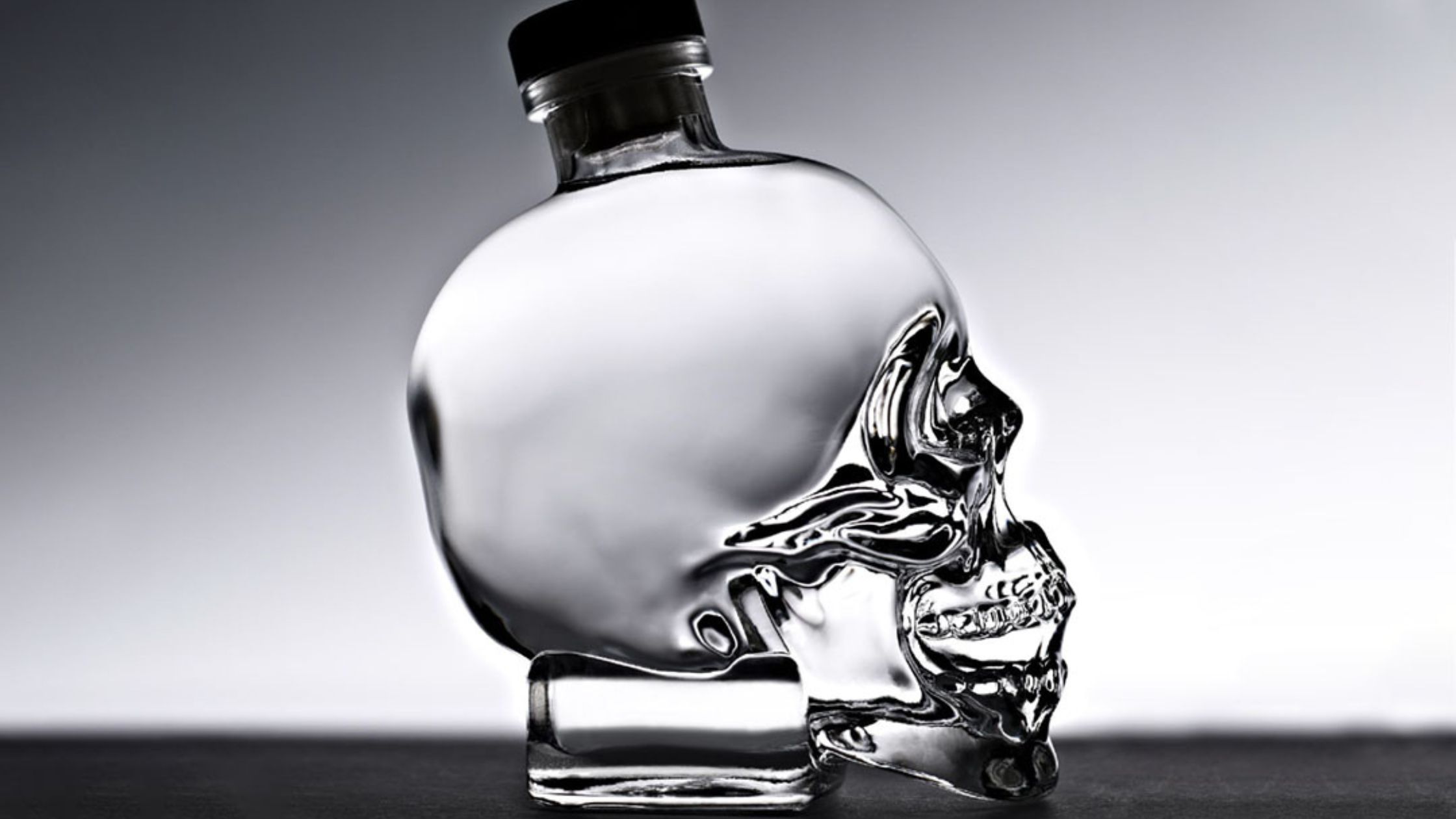  Crystal Head Vodka 